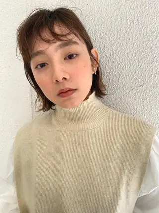 ショート カラー ヘアアレンジ ネイル "オトナ髪”/ LAKA TOCCAのヘアスタイル