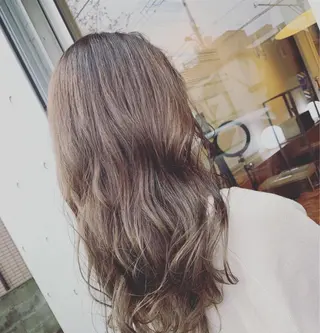ロング カラー 通い続けられるサロン ママ美容師　明日香のヘアスタイル