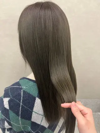 ロング カラー 豊田 陽南乃　\北戸田/のヘアスタイル