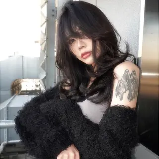 ロング bloc japon所属・ﾌﾞﾚｲｽﾞ˚✧₊⁎ ﾚｲﾔｰToriのヘアスタイル