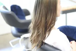 ロング カラー 矢島 真樹のヘアスタイル