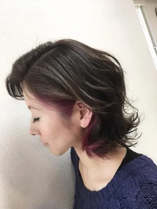 ショート カラー SHIORI💜口コ ミNo.1艶カラーのヘアスタイル