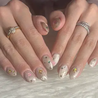 ネイル LAVISH manaのネイルデザイン