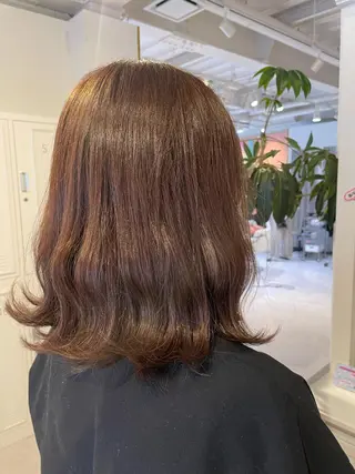 ミディアム カラー 和田 真依のヘアスタイル