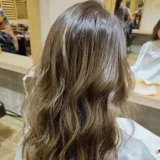 ロング カラー 中原 琴音のヘアスタイル