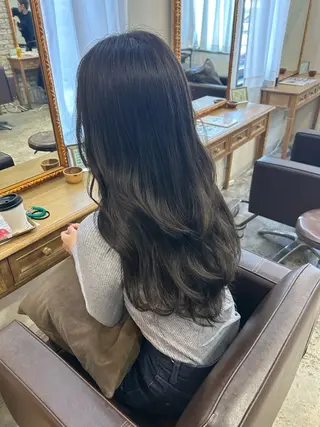 ロング カラー 小澤 一稀のヘアスタイル