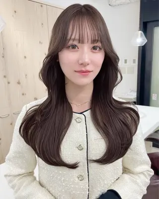 ロング カラー 新宿/韓国ヘア/ 髪質改善ストレートのヘアスタイル