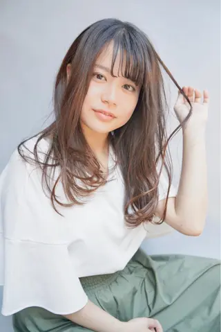 ミディアム ❣️大人色気レイヤー 美髪縮毛 金山❣️のヘアスタイル
