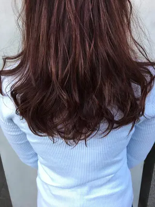 カラー mu ku.のヘアスタイル