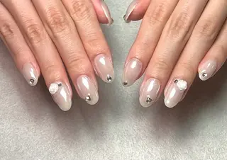 ネイル ネイリスト ハンのネイルデザイン