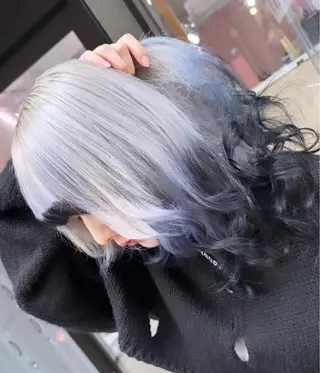 ミディアム カラー 2次元カラー/ ブリーチMANATOのヘアスタイル