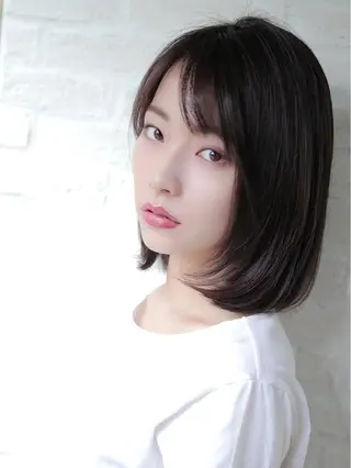 ミディアム Soleria 田中慎一のヘアスタイル