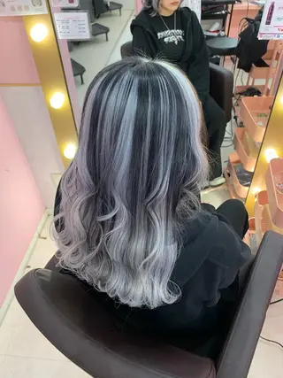 セミロング カラー 甘ふわgirly🎀 ハイトーン🤍Ramのヘアスタイル