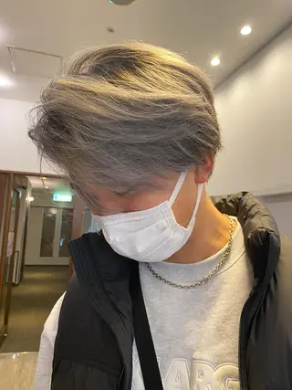 ショート 市川 博紀 店長のヘアスタイル