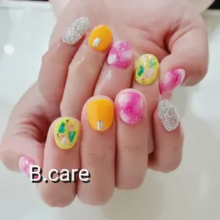 ネイル 早坂  のネイルデザイン