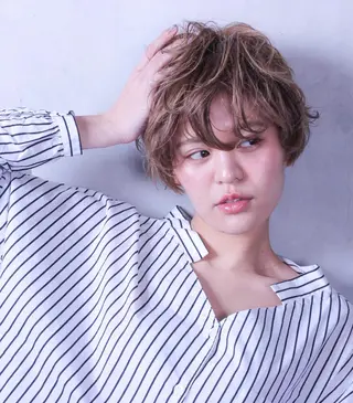 ショート ＆-HAIR佐藤 ゆいモデル募集中のヘアスタイル