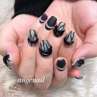 ネイル オーナーネイリスト MAKIのネイルデザイン