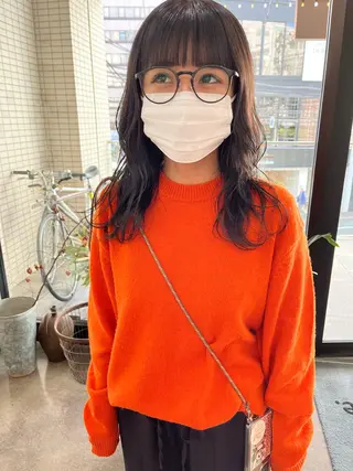 ロング 宮腰 瑠果のヘアスタイル