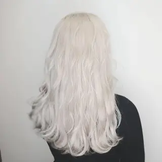 ロング カラー 🎀艶ブリーチカラー 🎀Fan.🎀秋山のヘアスタイル