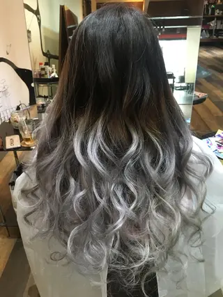 カラー 西村 雄二/エクステのヘアスタイル