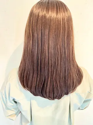 ミディアム カラー 伊藤 さやかのヘアスタイル