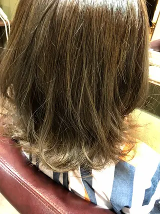 カラー 艶髪✴︎髪質改善 VERONIQUEのヘアスタイル