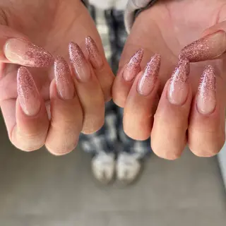 ロング Lesest akariのネイルデザイン