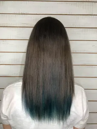 セミロング カラー 🧡艶髪ちゅるん髪 🫧🧡YUKI❄️のヘアスタイル