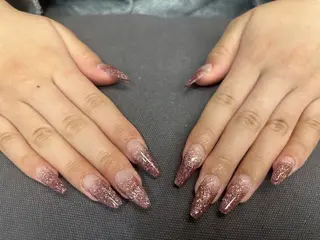 ネイル 栗田 龍一のネイルデザイン