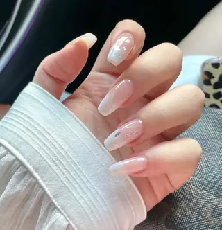 ネイル エリ🫧 nail池袋東口のネイルデザイン
