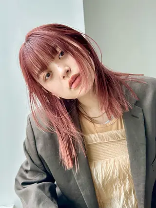 ミディアム 永田 優希のヘアスタイル