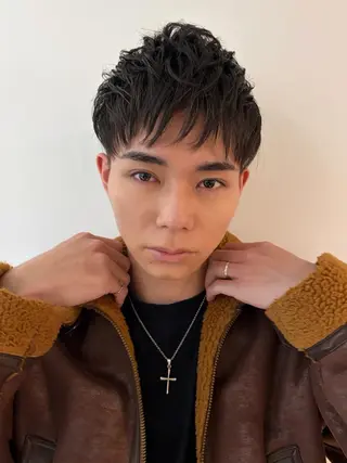 ショート メンズ 🐝メンズハイライト …Rioのヘアスタイル