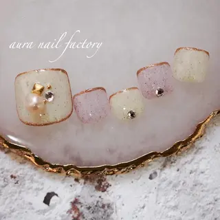 ショート カラー ネイル 赤羽 aura 深爪を断らない✨のネイルデザイン
