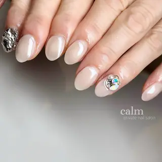 ネイル calm 〔ｶｰﾑ〕のネイルデザイン