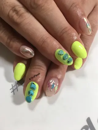 ネイル NailSalon ＃OnFleekのネイルデザイン