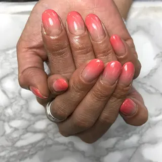 ネイル myugel青山店所属・吉井 ゆりのネイルデザイン