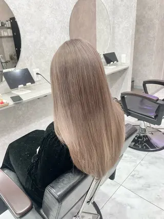 セミロング 🦋ハイトーン🦋 石山 希理🦋のヘアスタイル