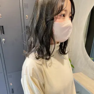 ミディアム ヤマモト マイのヘアスタイル