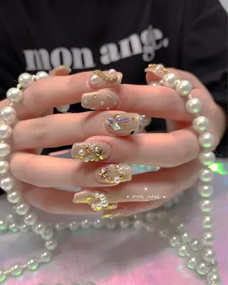 ネイル MoaNail🫶 Yoshiのネイルデザイン