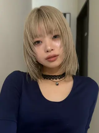 ショート カラー NARVIS mikuのヘアスタイル