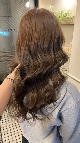 ロング カラー 美咲🤎 /艶カラー /ハイライトカラーのヘアスタイル