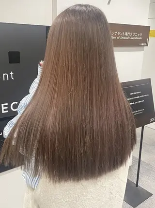 ロング カラー 江坂 misaki のヘアスタイル