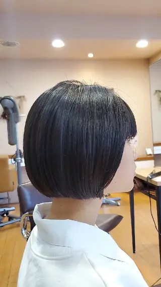 ショート 髪質改善/白髪ぼかし SHIONのヘアスタイル