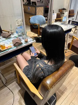 ミディアム Reve /マキノのヘアスタイル