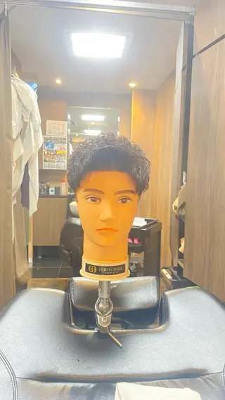 ショート チャン フエのヘアスタイル