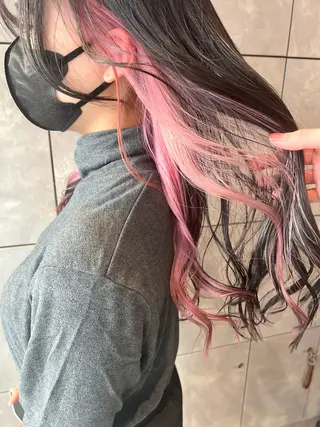 セミロング カラー ヘアアレンジ 🌈インナーカラー ‘ショウマ’🌈のヘアスタイル