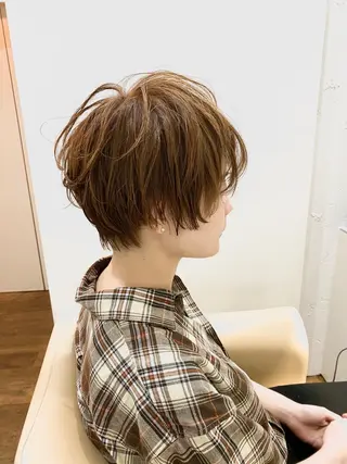 ショート カラー パーマ 艶髪カラー&ウルフ フルカワ ヒロズミのヘアスタイル