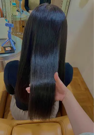 セミロング パーマ 渋谷 とまとのヘアスタイル