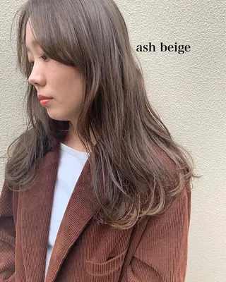 カラー 透明感カラー👑 井上美乃里のヘアスタイル