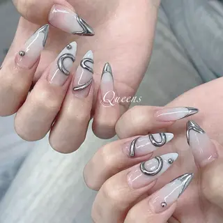 ネイル Queens マオのネイルデザイン